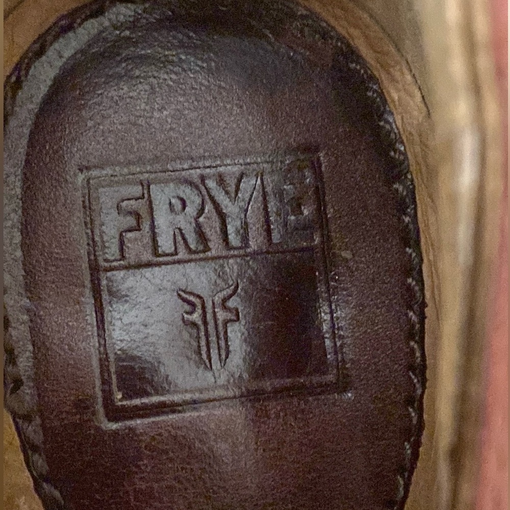 Frye Valerie Piping Purple SZ 8 Dark Cottagecore Goth Leather Ankle Bootie Heels - Picture 12 of 16